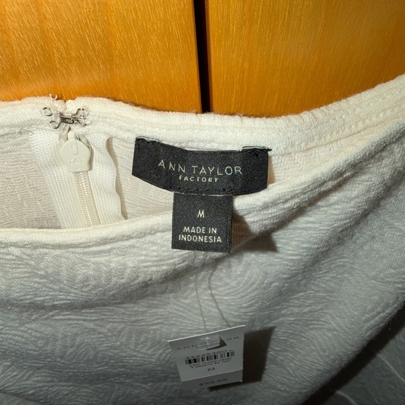 NWT Ann Taylor Blouse sz M - Picture 4 of 7